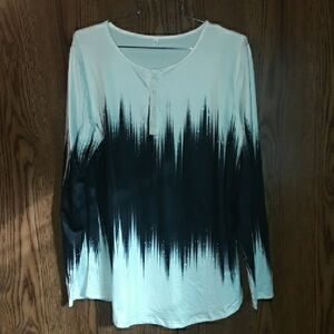 NWOT long sleeve tee